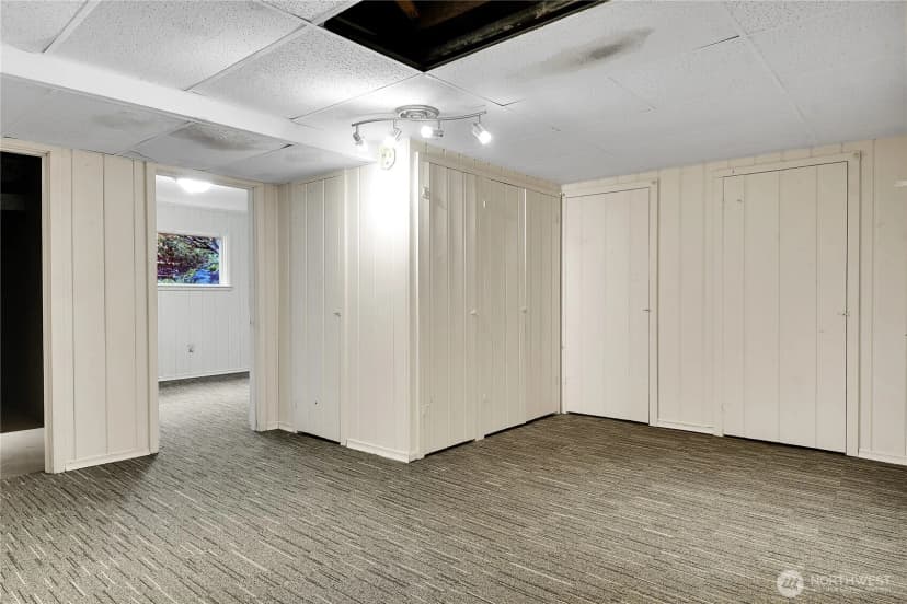 Property photo for 921 Sunset Way, Bellevue photo 11