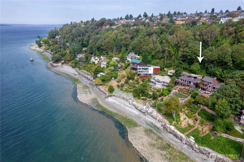 Property photo for 23 Xx Perkins Lane W, Seattle