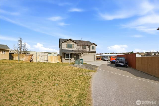 Property photo for 439 S Texas Street, Kennewick photo 4