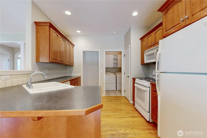 Property photo for 950 Se Creekside Drive, College Place photo 6