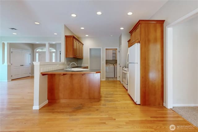 Property photo for 950 Se Creekside Drive, College Place photo 5