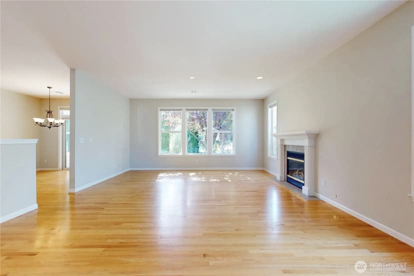 Property photo for 950 Se Creekside Drive, College Place photo 3