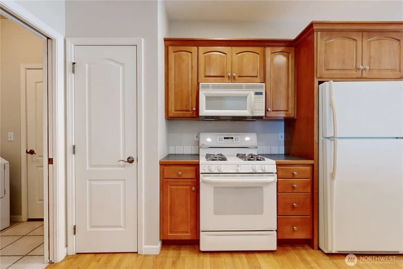 Property photo for 950 Se Creekside Drive, College Place photo 8