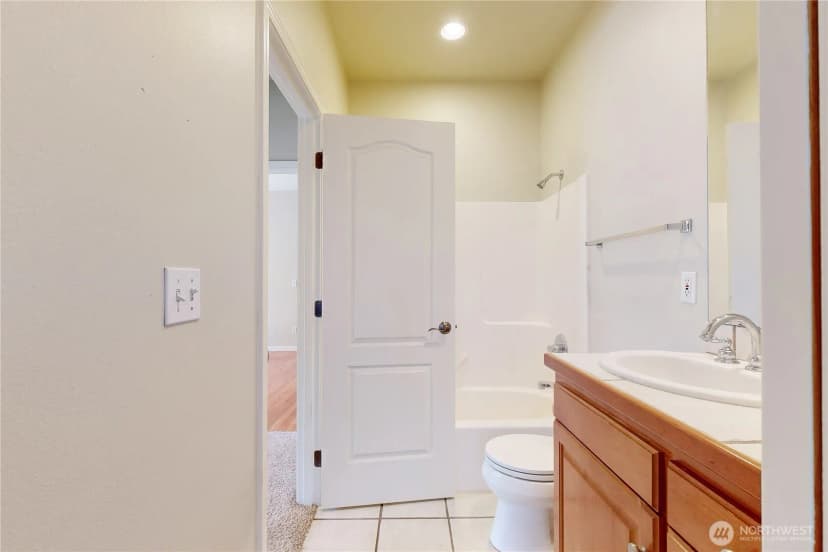 Property photo for 950 Se Creekside Drive, College Place photo 23