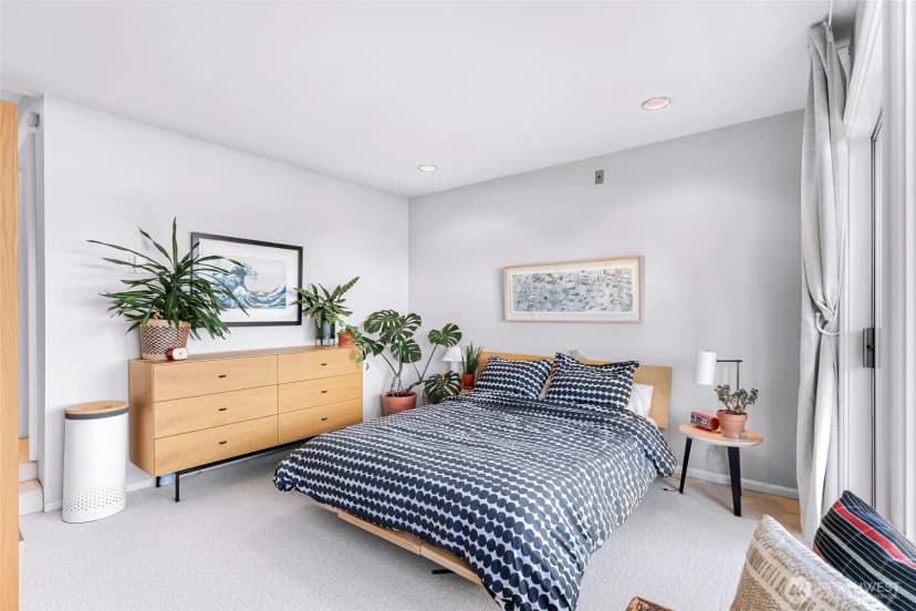 Property photo for 2134 Waverly Place N #202, Seattle photo 16