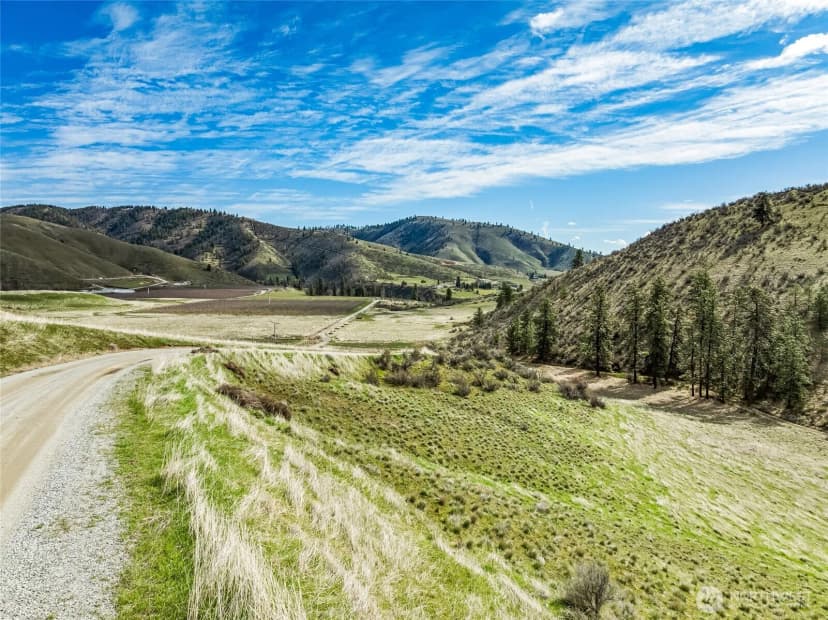 Property photo for 0 Skyfall Lane #e, Chelan photo 13