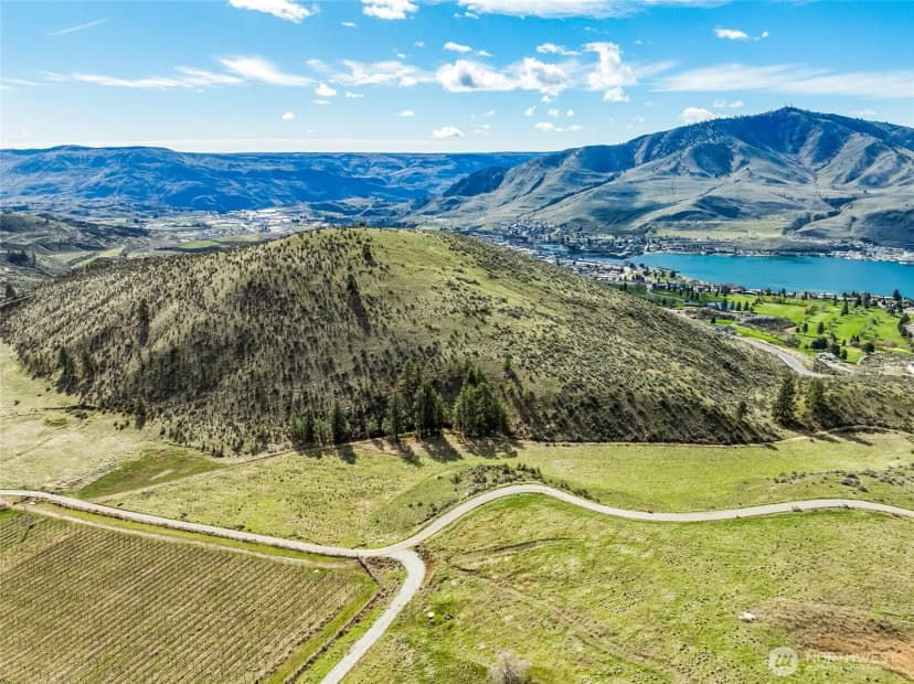 Property photo for 0 Skyfall Lane #e, Chelan