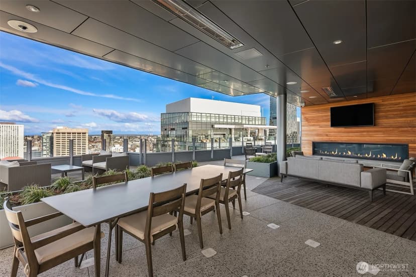 Property photo for 121 Stewart Street #1304, Seattle photo 19