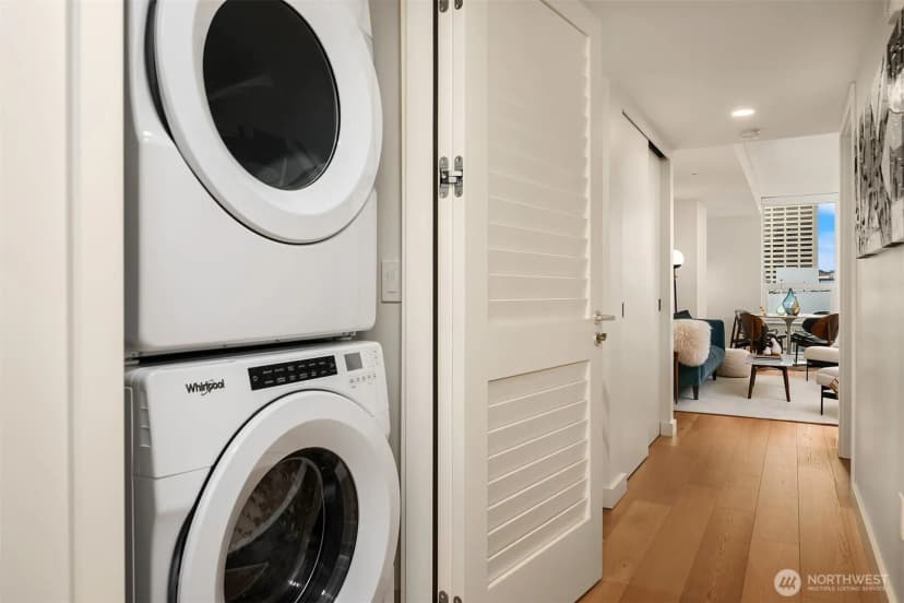 Property photo for 121 Stewart Street #1304, Seattle photo 13