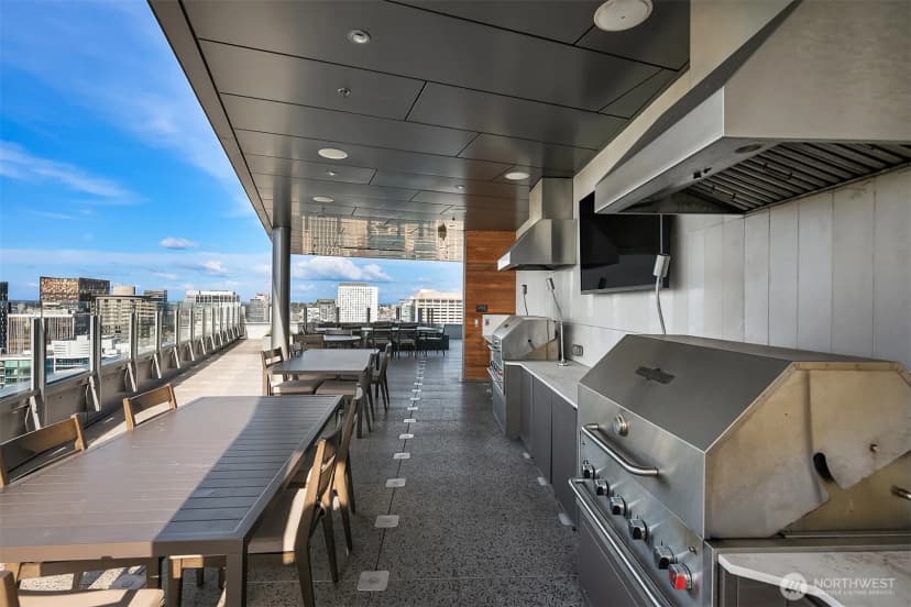 Property photo for 121 Stewart Street #1304, Seattle photo 18