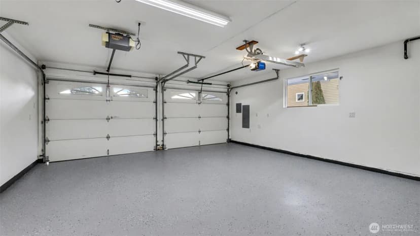 Property photo for 2200 Ne 12th, Renton photo 30
