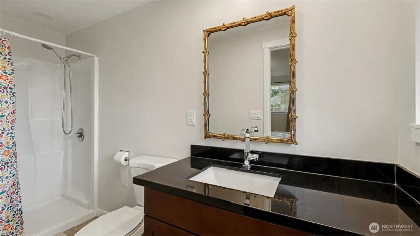 Property photo for 2200 Ne 12th, Renton photo 23