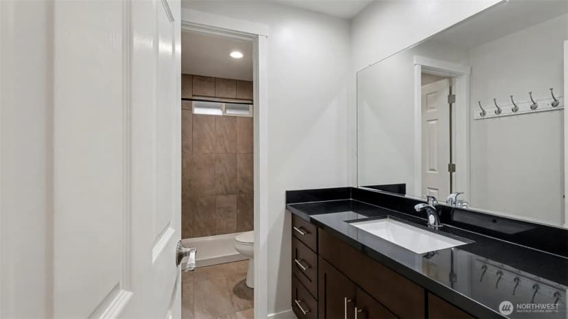 Property photo for 2200 Ne 12th, Renton photo 20
