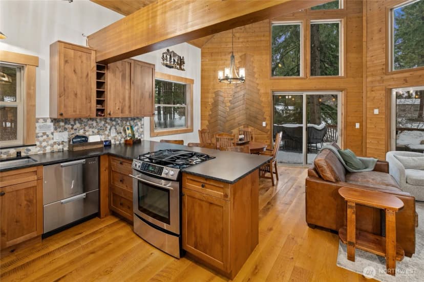 Property photo for 1511 Oakmont Drive, Cle Elum photo 11