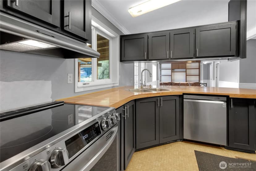 Property photo for 31421 62nd Avenue Ct S, Roy photo 6