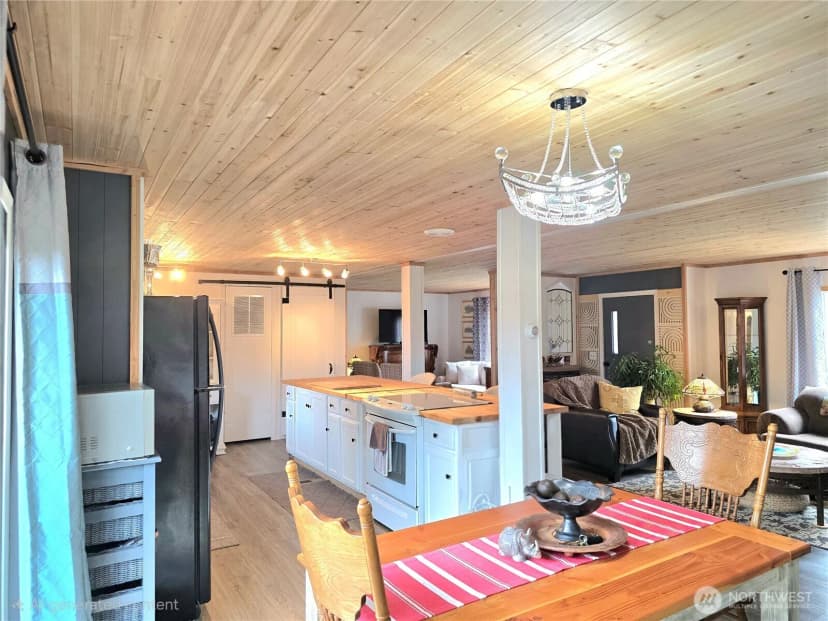 Property photo for 502 W Veterans Avenue, Westport photo 11