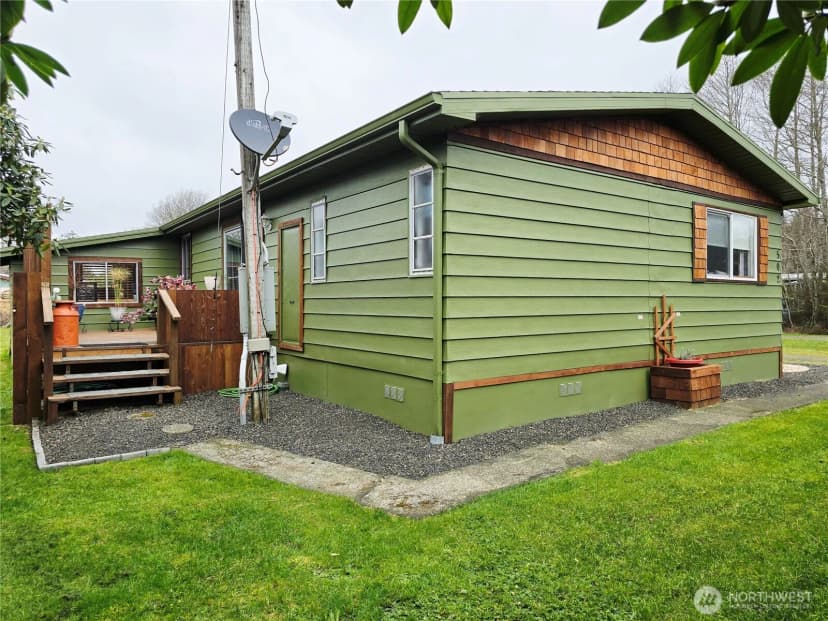 Property photo for 502 W Veterans Avenue, Westport photo 38