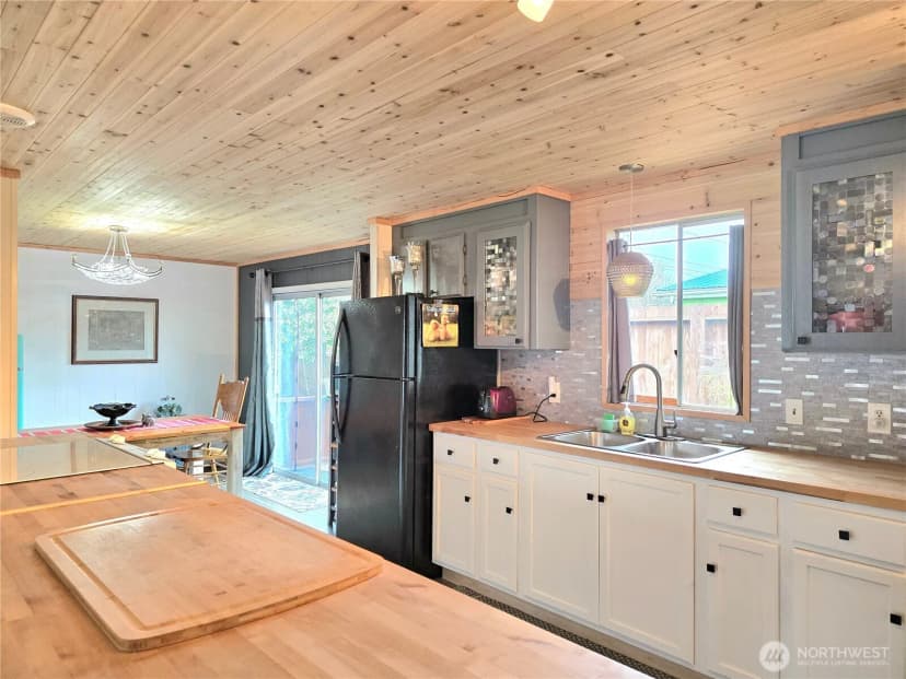 Property photo for 502 W Veterans Avenue, Westport photo 15
