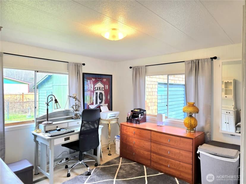 Property photo for 502 W Veterans Avenue, Westport photo 32