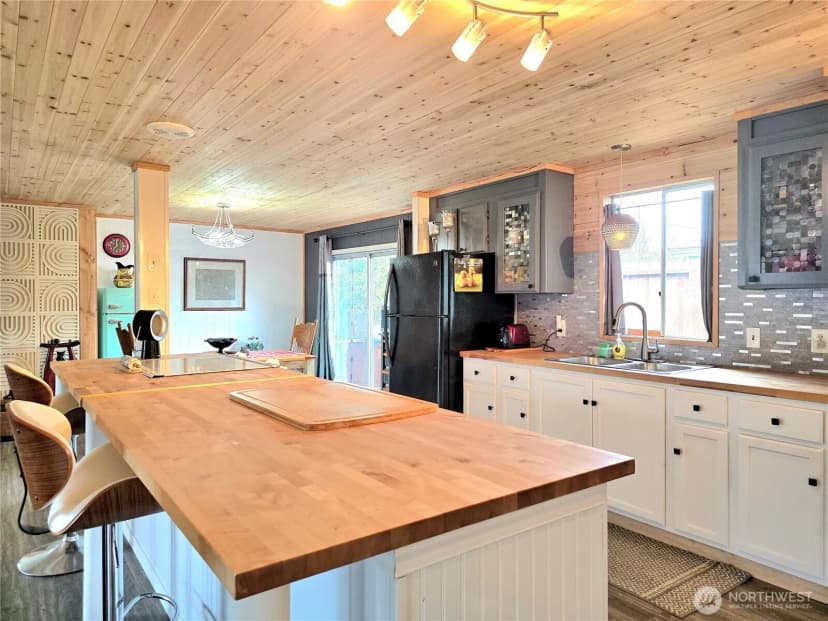 Property photo for 502 W Veterans Avenue, Westport photo 14