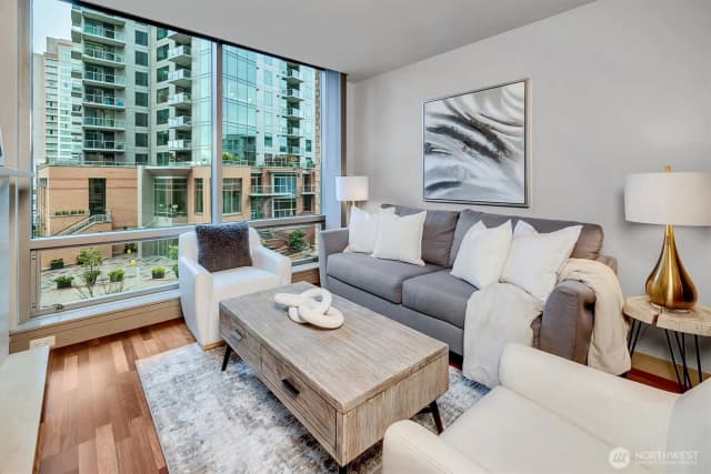 Property photo for 10650 Ne 9th Place #422, Bellevue photo 2