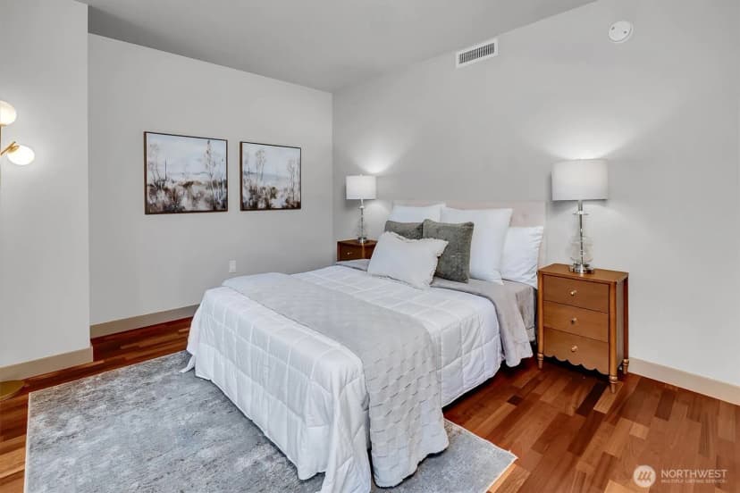 Property photo for 10650 Ne 9th Place #422, Bellevue photo 14