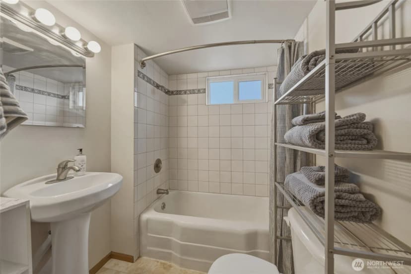 Property photo for 15 Sw 13th Street, College Place photo 36