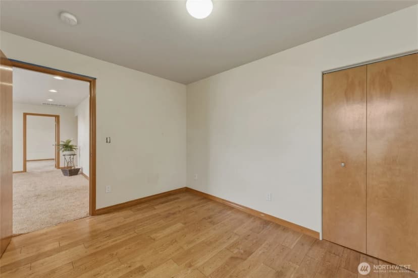 Property photo for 15 Sw 13th Street, College Place photo 15
