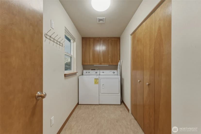 Property photo for 15 Sw 13th Street, College Place photo 20