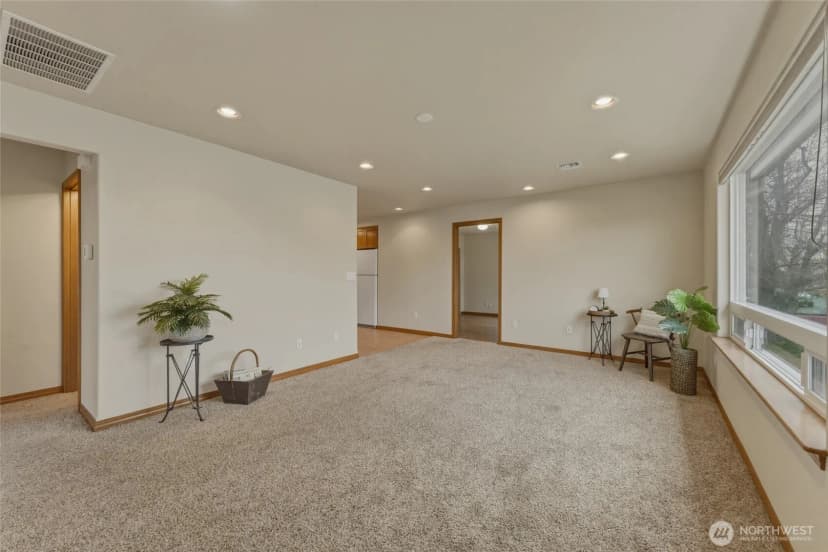 Property photo for 15 Sw 13th Street, College Place photo 6