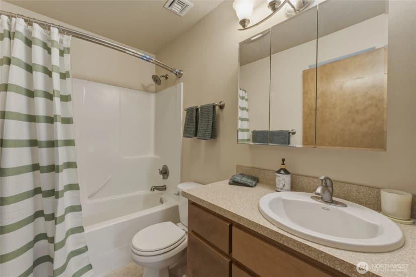 Property photo for 15 Sw 13th Street, College Place photo 11