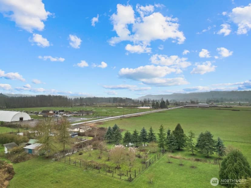 Property photo for 20807 Orville Road E, Orting photo 32