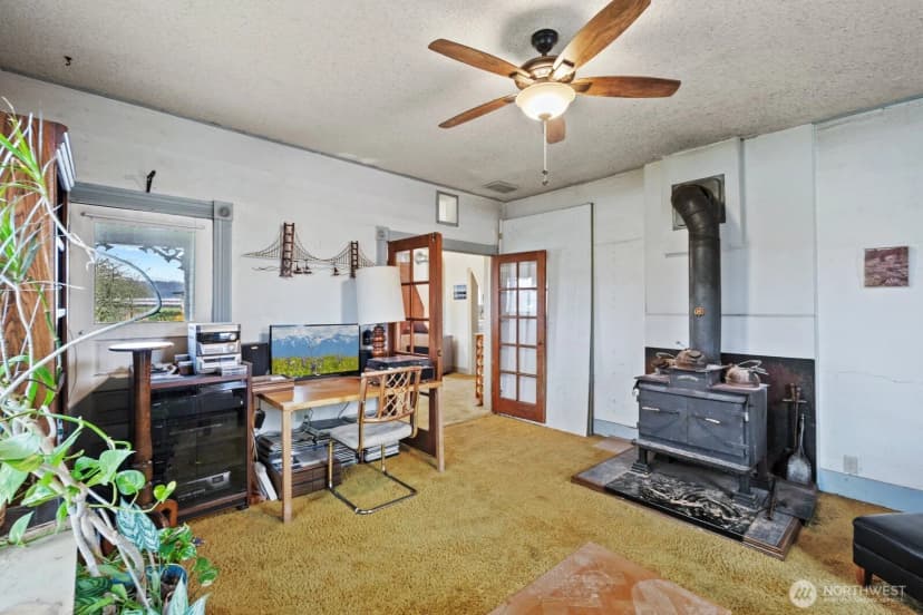 Property photo for 20807 Orville Road E, Orting photo 8