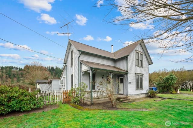 Property photo for 20807 Orville Road E, Orting photo 2