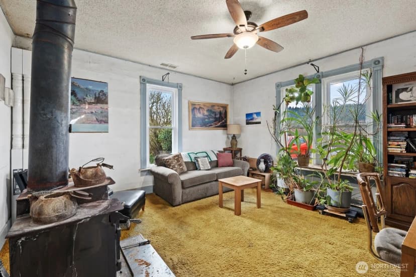 Property photo for 20807 Orville Road E, Orting photo 7