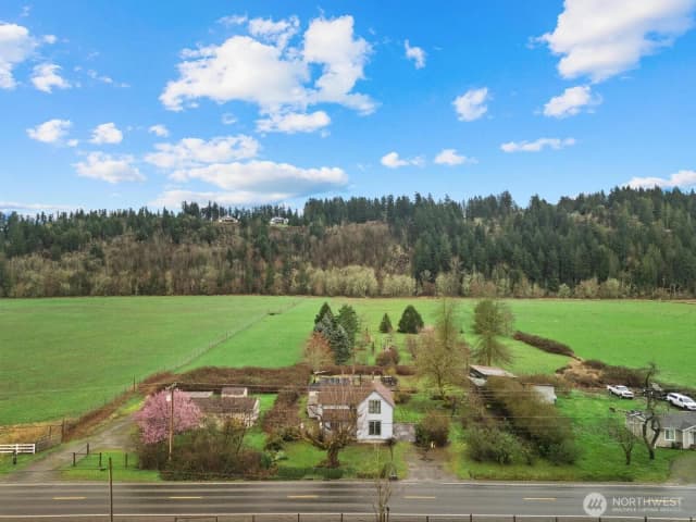 Property photo for 20807 Orville Road E, Orting
