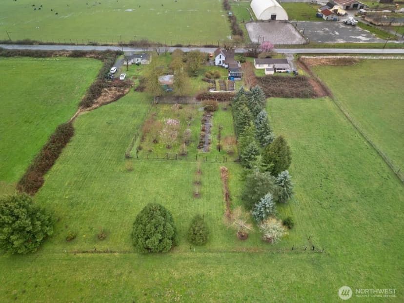 Property photo for 20807 Orville Road E, Orting photo 34