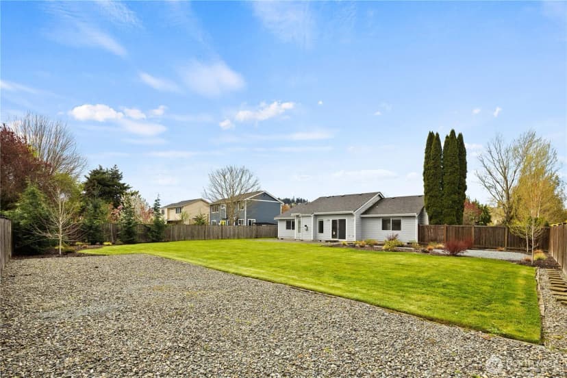 Property photo for 8401 152nd Avenue E, Puyallup photo 3
