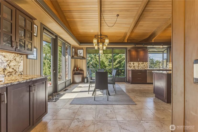 Property photo for 218 Sunnyslope Heights Road, Wenatchee photo 13