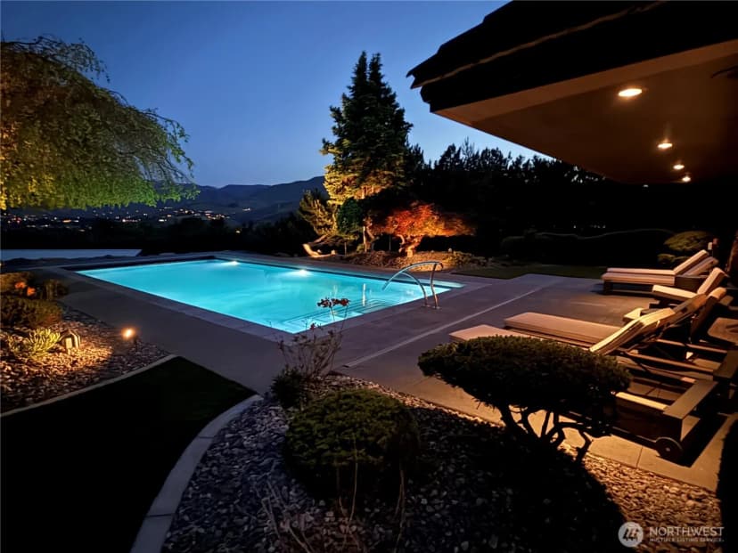 Property photo for 218 Sunnyslope Heights Road, Wenatchee photo 35