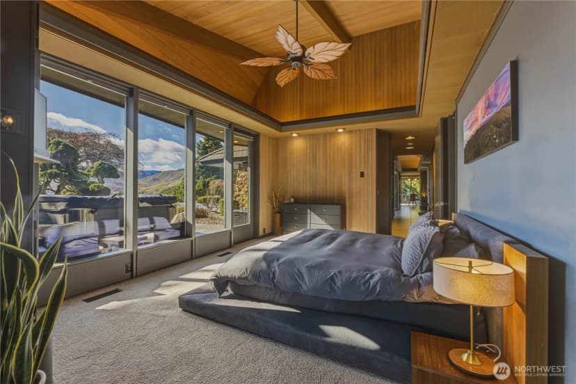 Property photo for 218 Sunnyslope Heights Road, Wenatchee photo 7