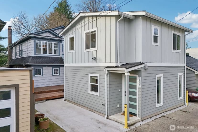 Property photo for 5230 16th Avenue Ne, Seattle photo 34