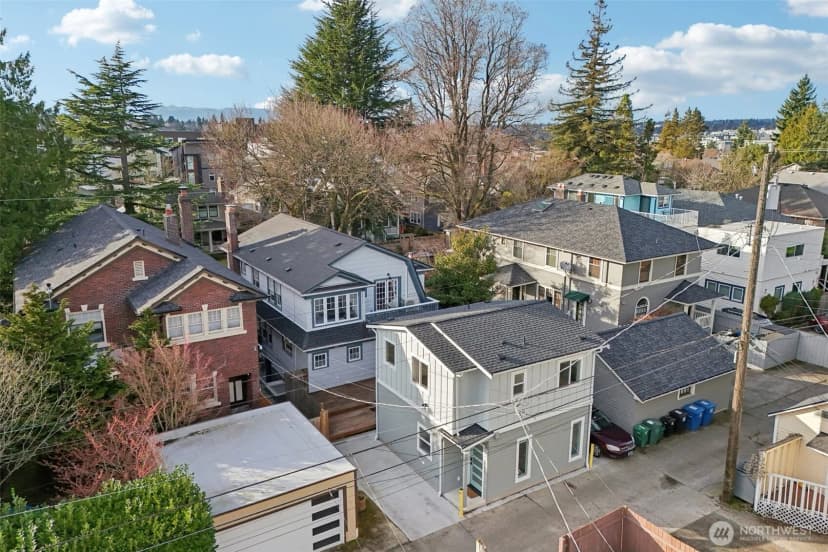 Property photo for 5230 16th Avenue Ne, Seattle photo 33
