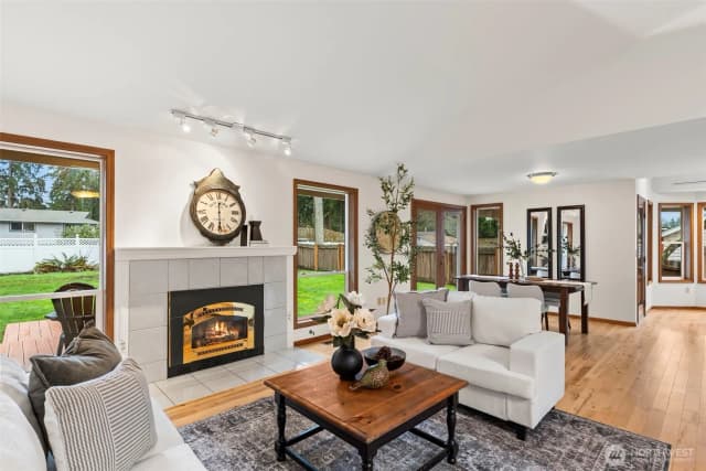 Property photo for 3812 60th Street Ct Nw, Gig Harbor photo 4
