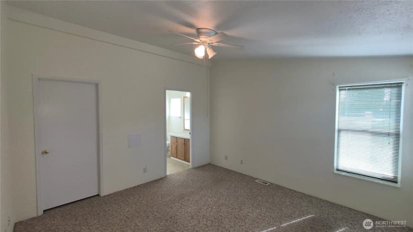 Property photo for 1918 Harrison Avenue #34, Centralia photo 10