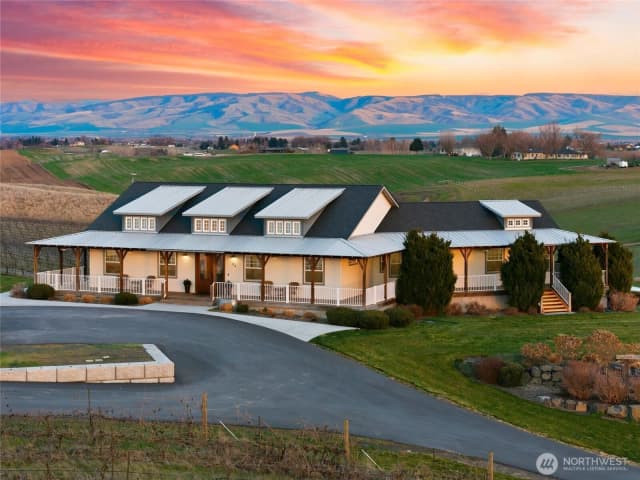 Property photo for 94 Narcissa Place, Walla Walla