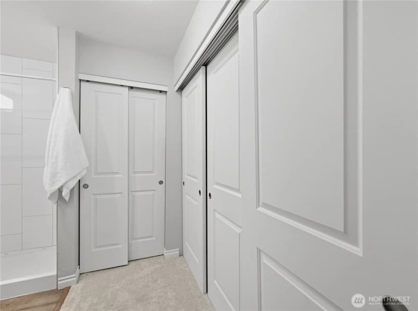 Property photo for 12703 Ne 129th Court #h202, Kirkland photo 24