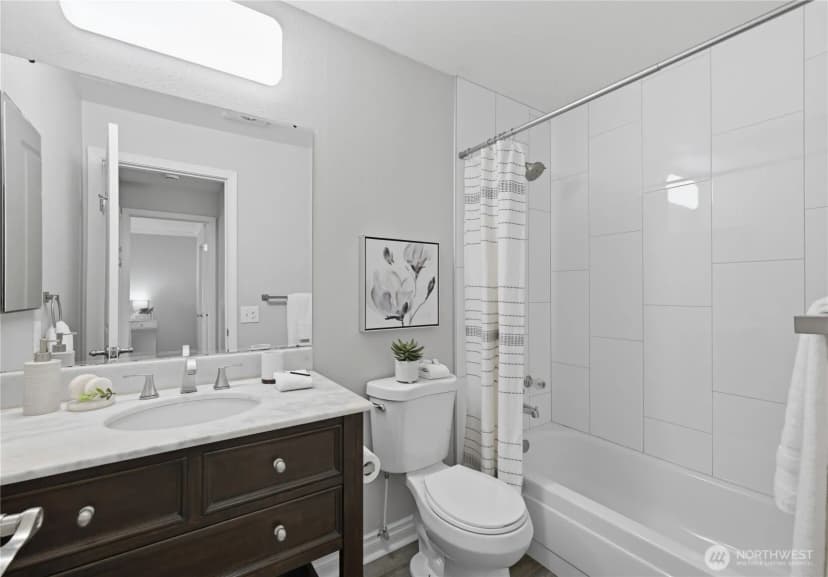 Property photo for 12703 Ne 129th Court #h202, Kirkland photo 14