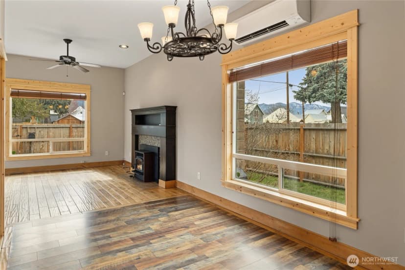 Property photo for 115 E Third Street, Cle Elum photo 9