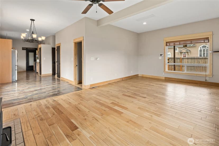 Property photo for 115 E Third Street, Cle Elum photo 6